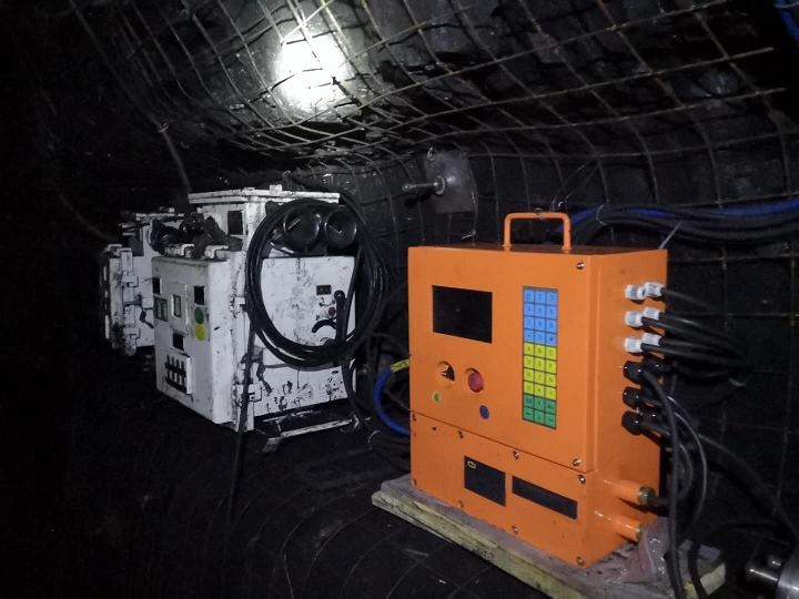 2020-02-20-1582190707444575.png blob.png